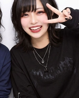 みお